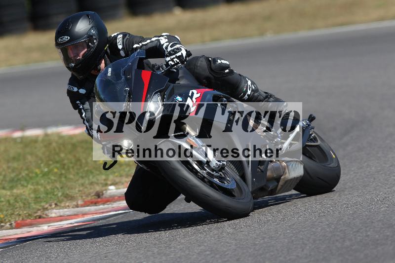 Archiv-2022/51 10.08.2022 Freeride Training ADR/Medium/unklar